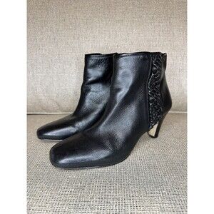 ALEX MARIE Women's Black Heeled Booties Zip Up Leather Sz 8.5